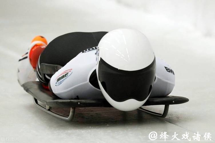 从钢架雪车赛道飞驰而下的0.1秒背后，是这位中国小伙从零开始拼来的奥运荣耀