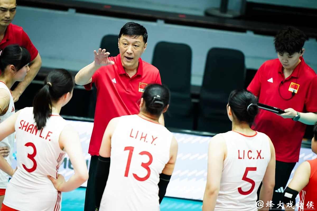 中国女排3-0多米尼加 世锦赛三战全胜夺得小组第一 中国女排3-0多米尼加 世锦赛三战全胜夺得小组第一