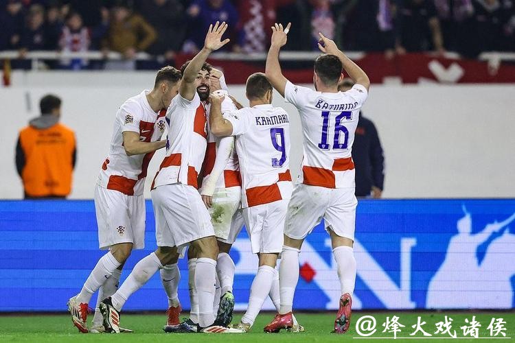 佩里西奇传射迈尼昂扑点 克罗地亚主场2-0法国占先机 佩里西奇传射迈尼昂扑点 克罗地亚主场2-0法国占先机